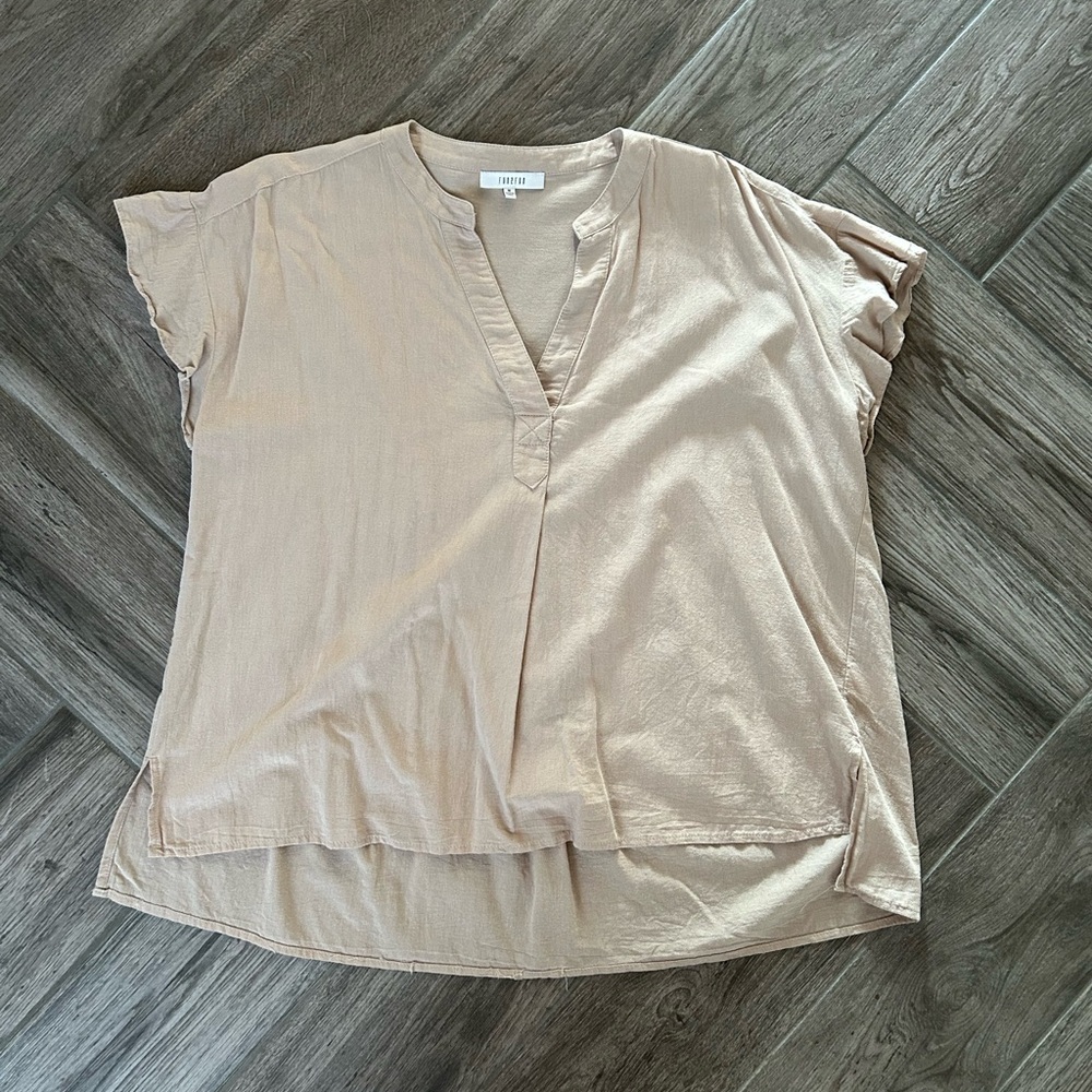 Fun 2 Fun | Women’s V-Neck Cap Sleeve Blouse
